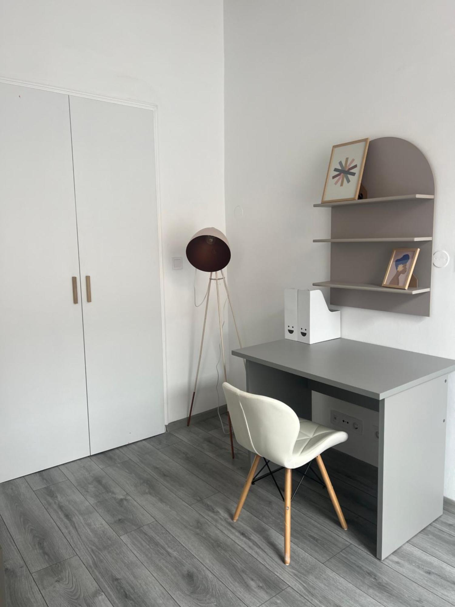La Strada Central Apartament Oradea Buitenkant foto